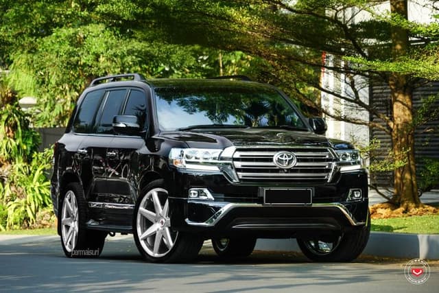Toyota Land Cruiser VX